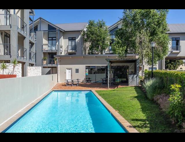 2 BEDROOM APARTMENT FOR SALE IN PLUMSTEAD